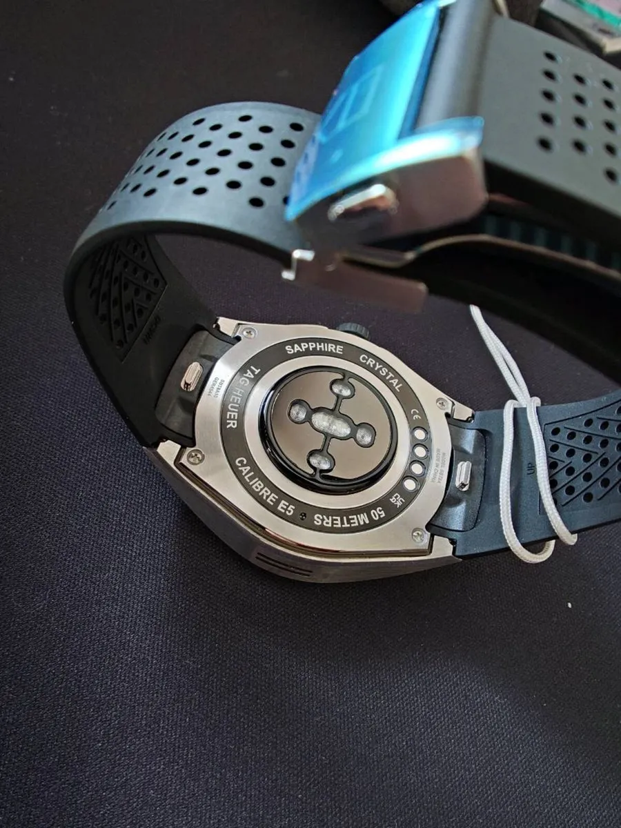 TAG Heuer Connected Calibre E5 45mm SBT8A10.BT6292 - Image 2