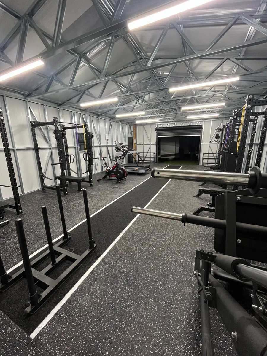Squat racks/all other gym equipment 💥 - Image 4