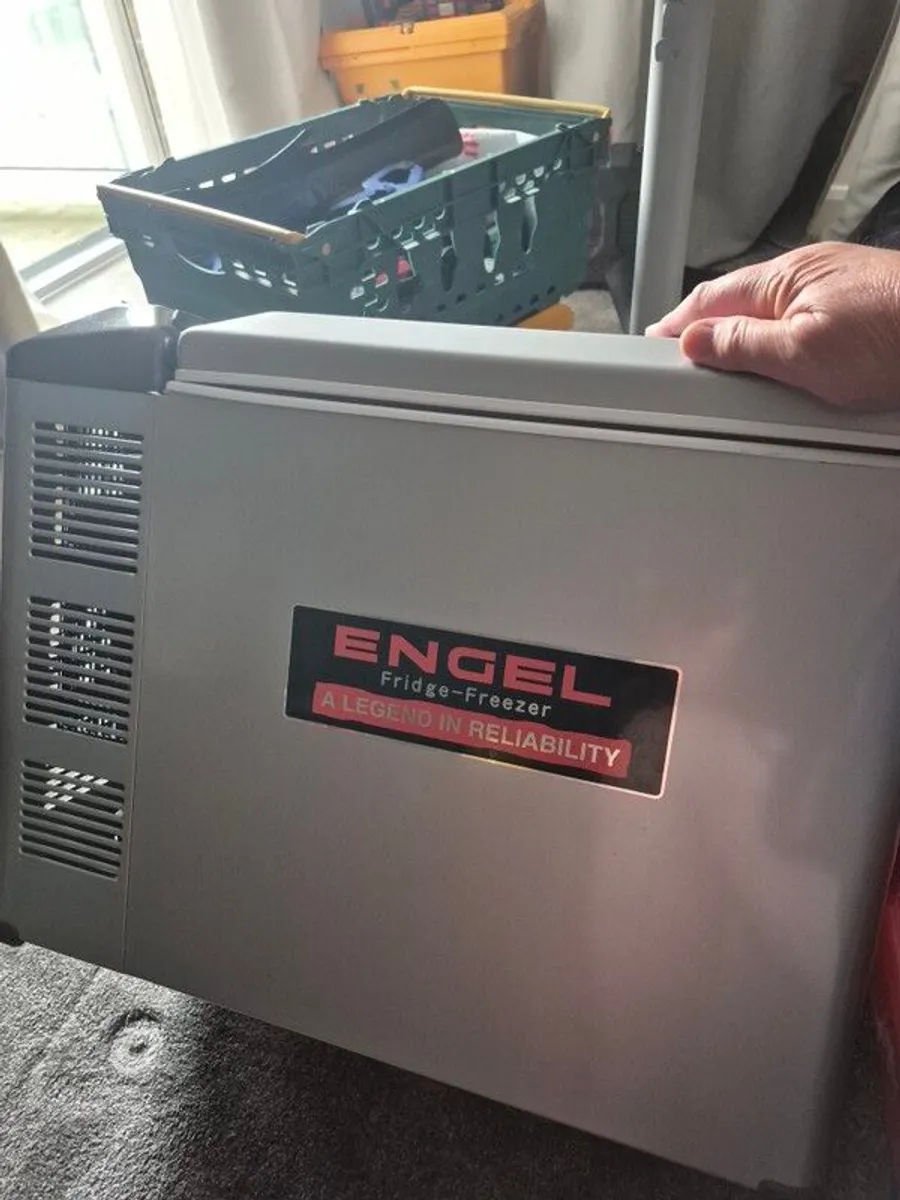 Engel fridge 12v-220v - Image 2