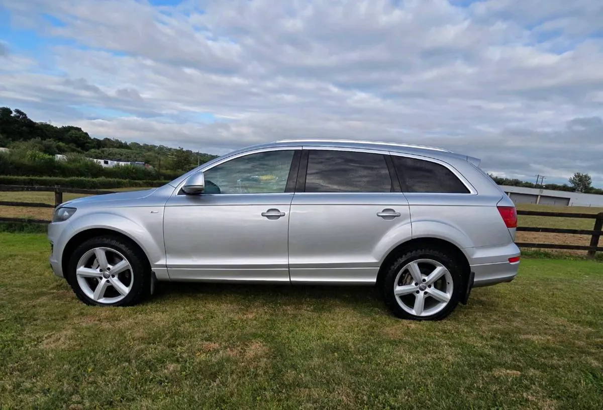 Audi Q7 sline - Image 2