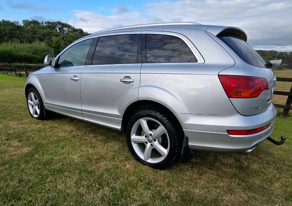 Audi Q7 sline - Image 4