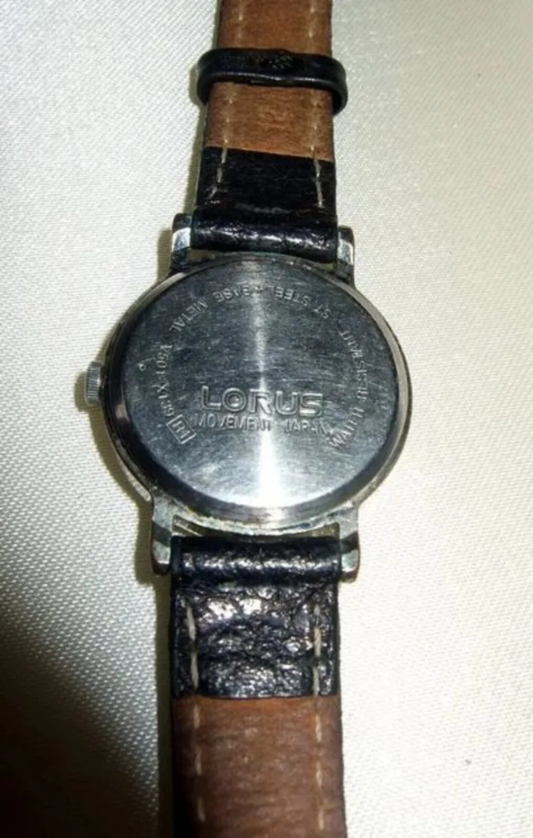 Vintage Lorus (Seiko) Ladies Watch - PWO - Image 4