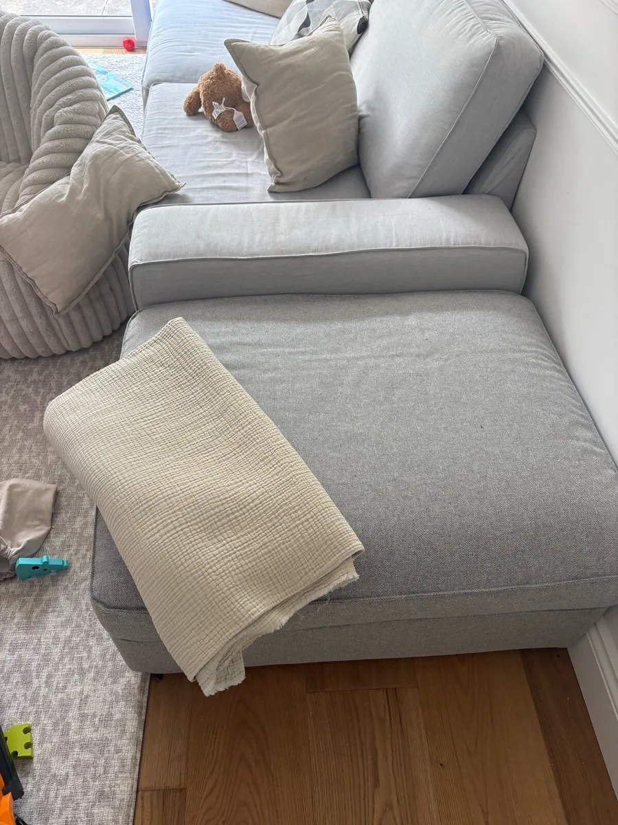Sofa and footstool - Image 3