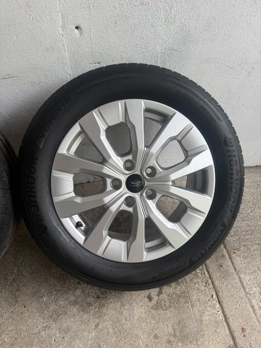 Brand new 17 inch genuine ford and vw alloys - Image 4