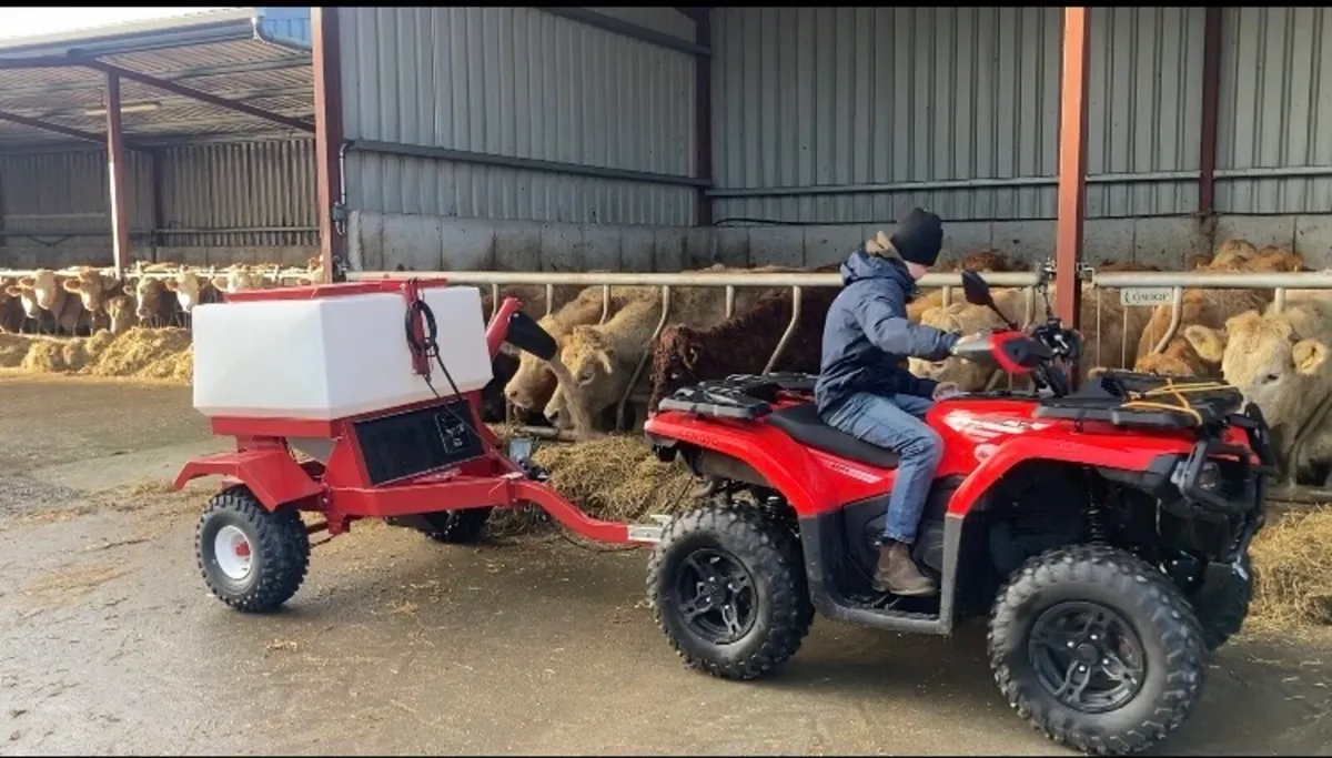 Feedtrain meal feeder - Image 1