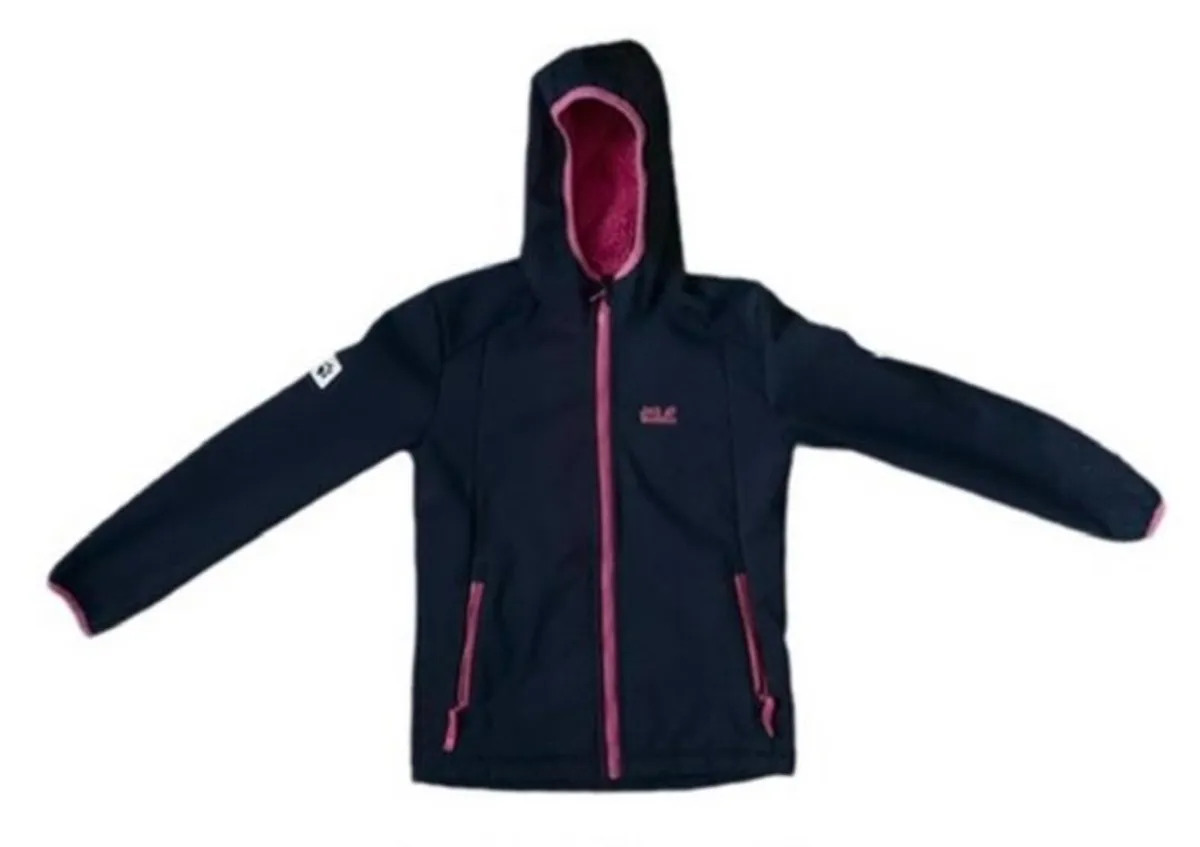 Jack Wolfskin Hoodie Jacket: Size 152cm / 12yrs - Image 1