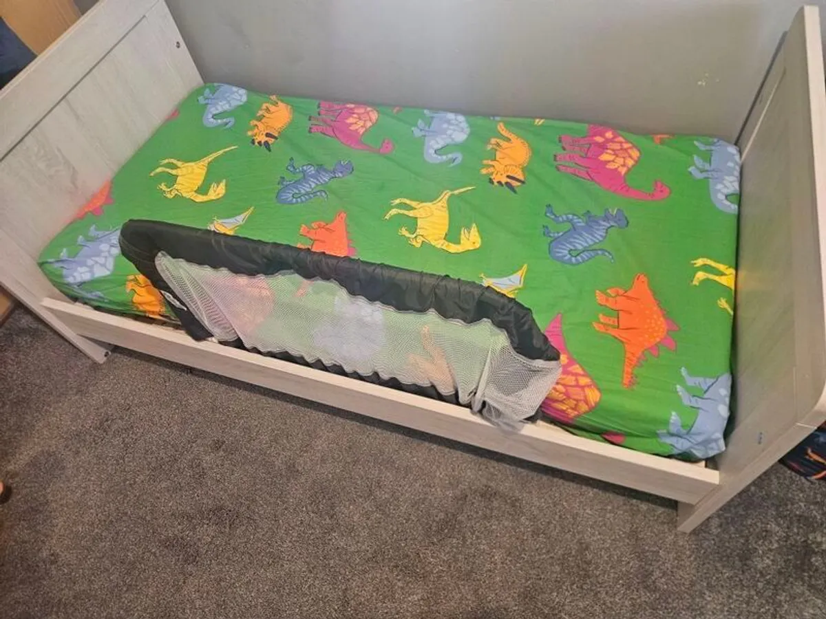 Nursery set - Image 4