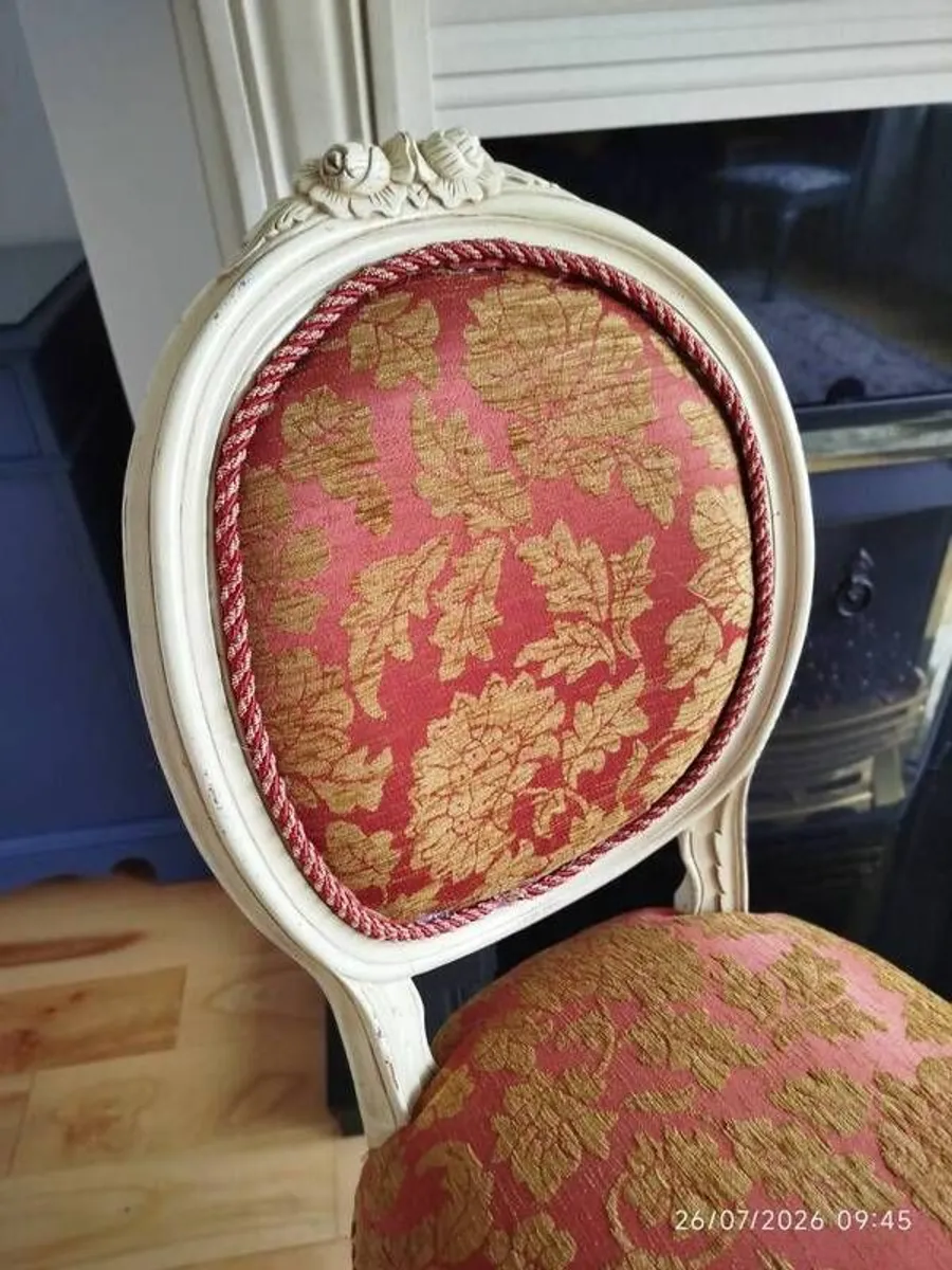 bedroom chair - Image 1