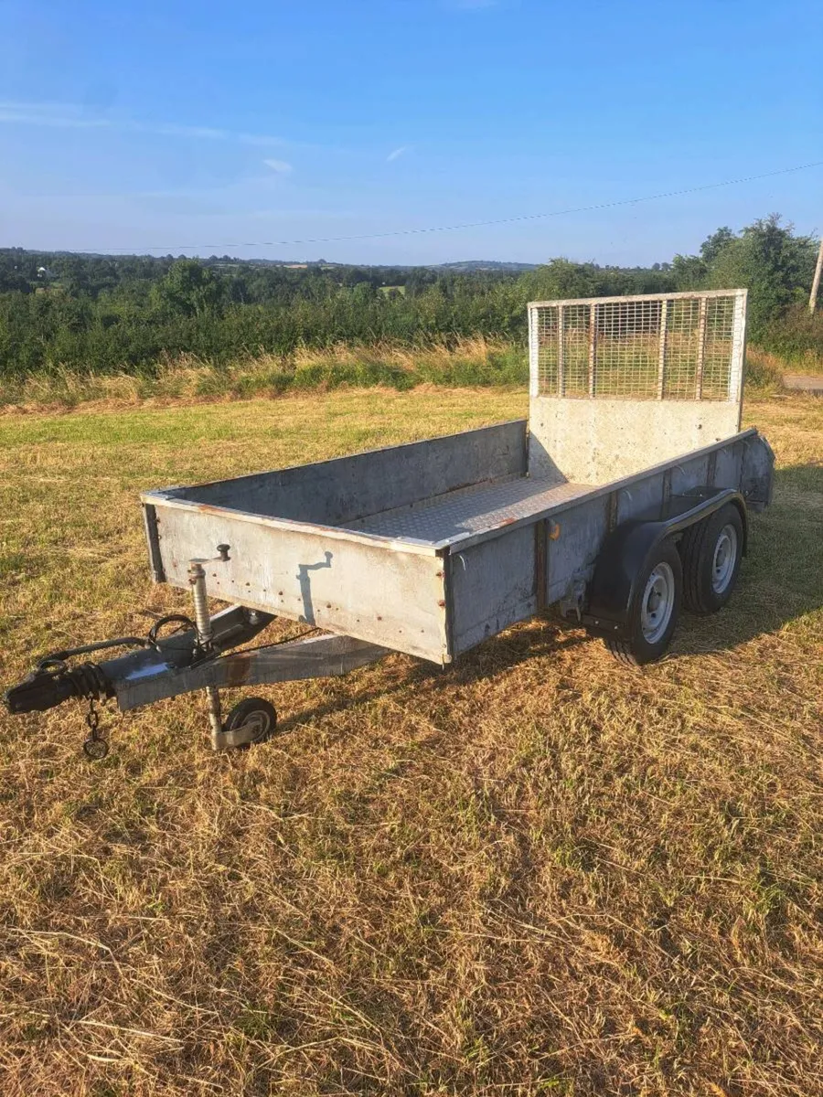Plant trailer - Image 1