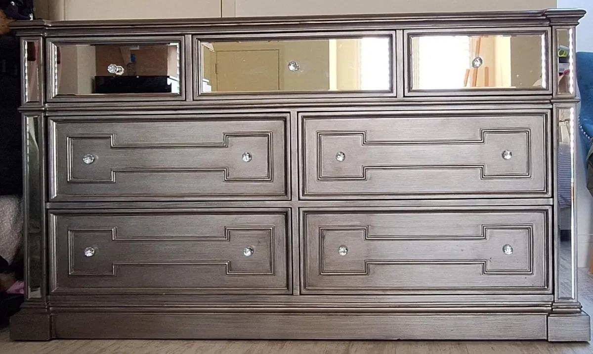 Complete Bedroom Set with Dresser - Image 2