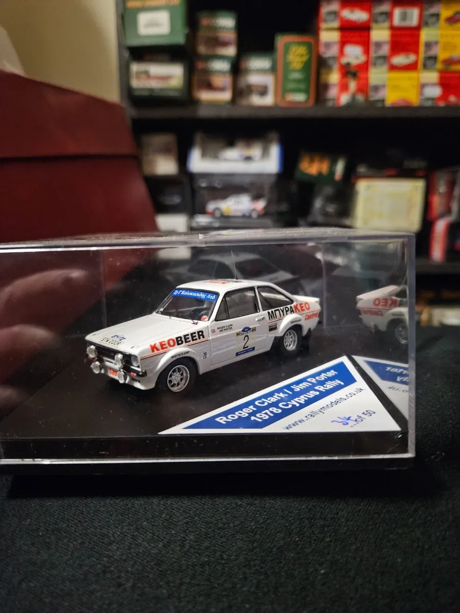 Corgi Trofeu Ford Escort MKII Rally - Image 1