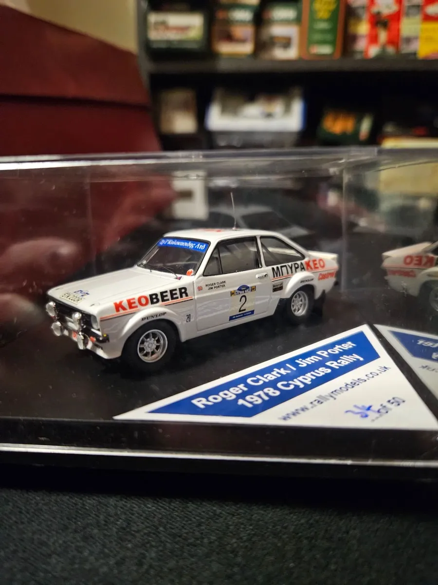 Corgi Trofeu Ford Escort MKII Rally - Image 3