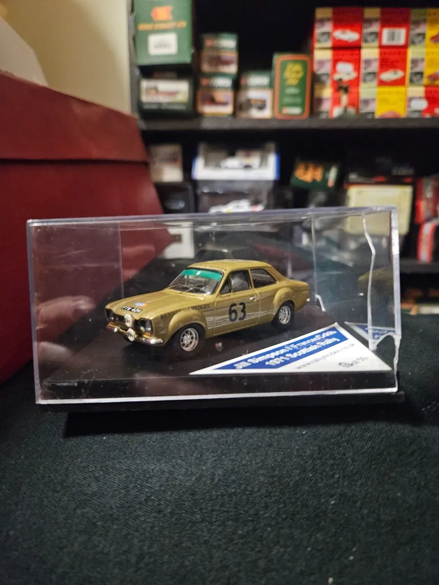 Corgi Trofeu Ford Escort MKI Rally - Image 1