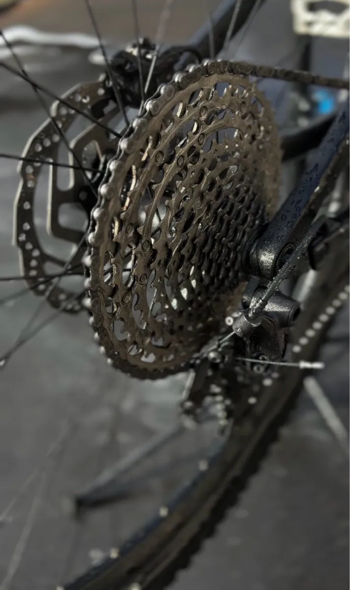 mountain bike - Image 3