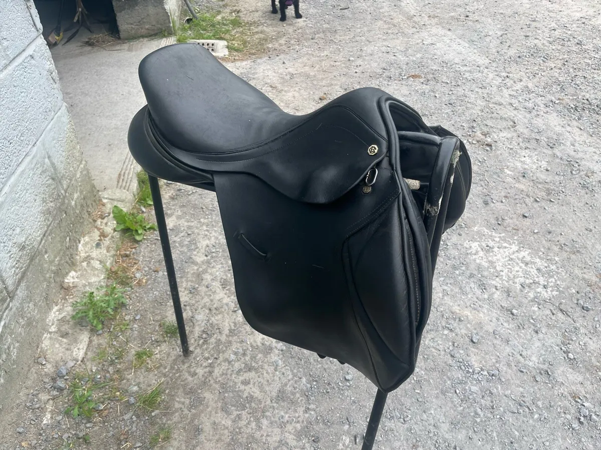 17.5 Barnsby jumping saddle - Image 2