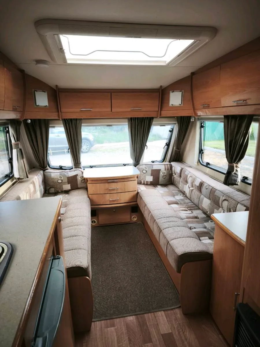 Compass Rambler 17/5 5berth - Image 2