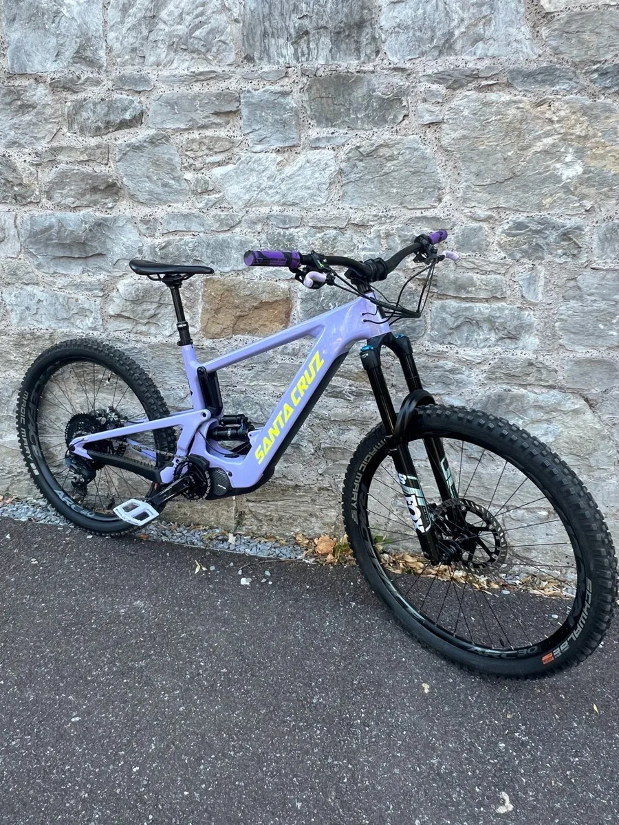 Mountain bike - Image 1