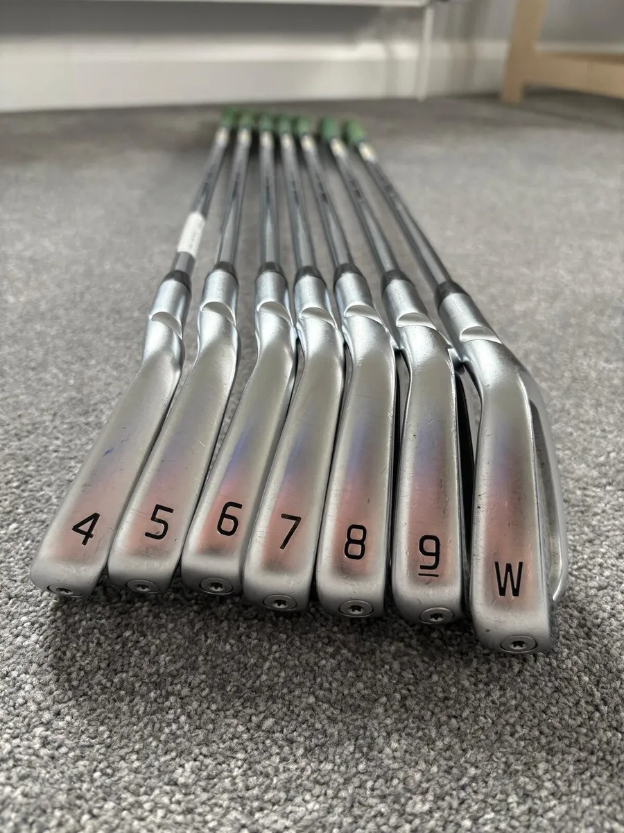 Ping blueprint s irons 4-W - Image 1