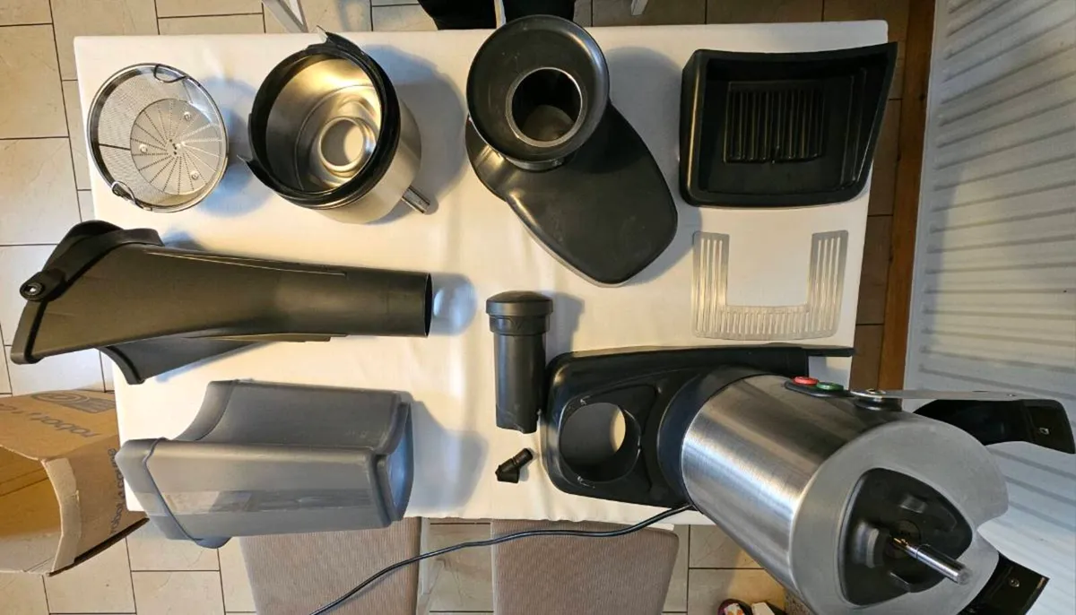 Robot Coupe Juicer J80 - Image 2
