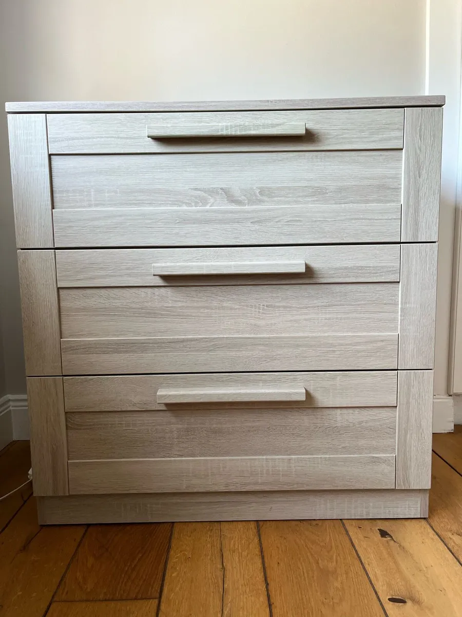 Mamas & Papas light oak Atlas dresser & changer - Image 2