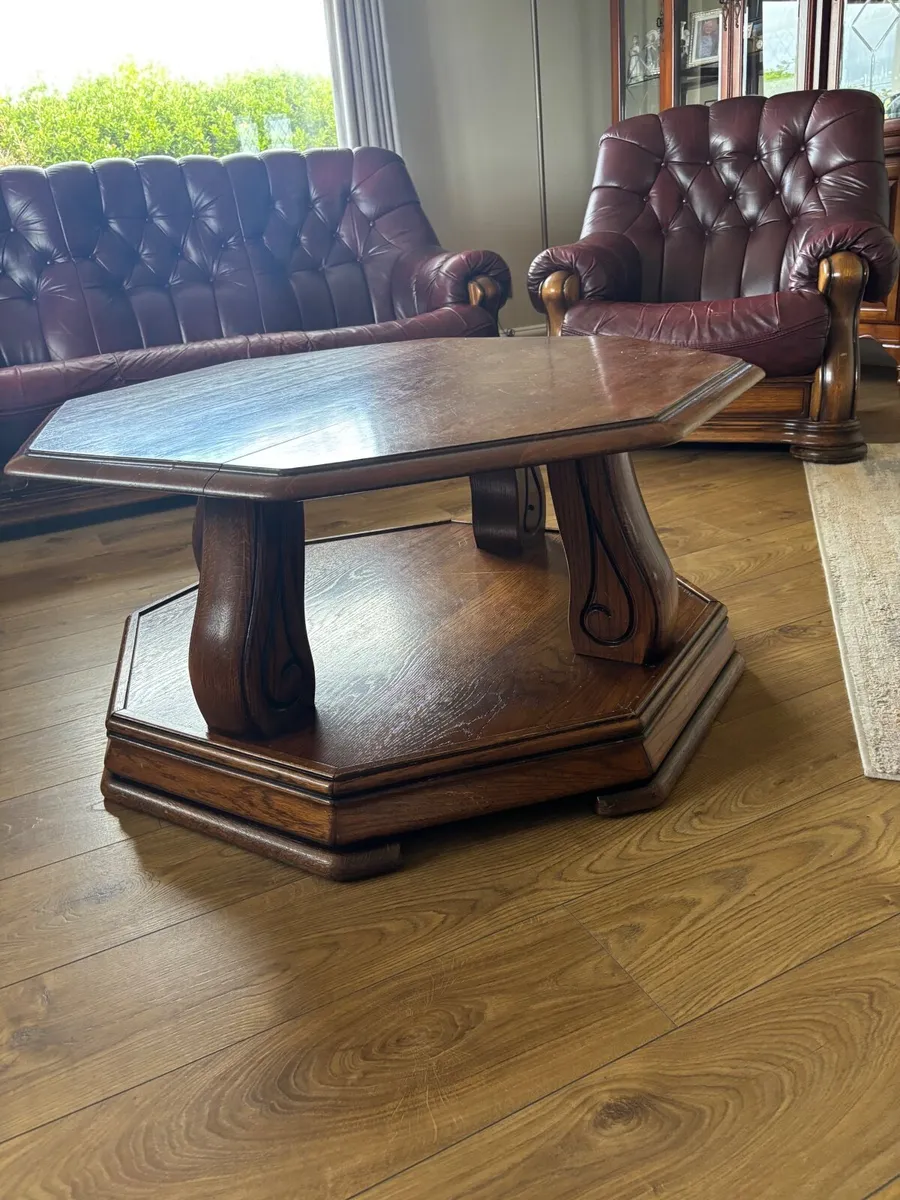Coffee table - Image 1