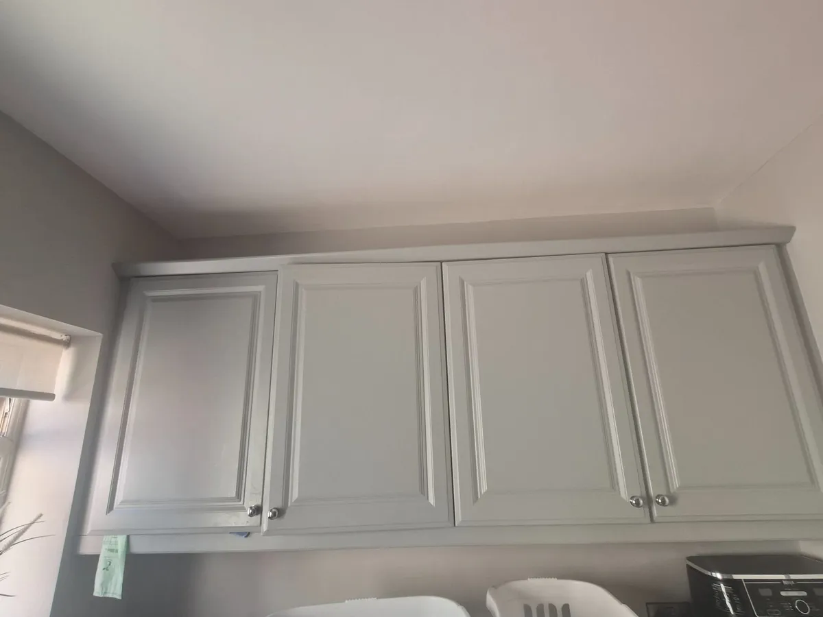 Kitchen units - Image 1