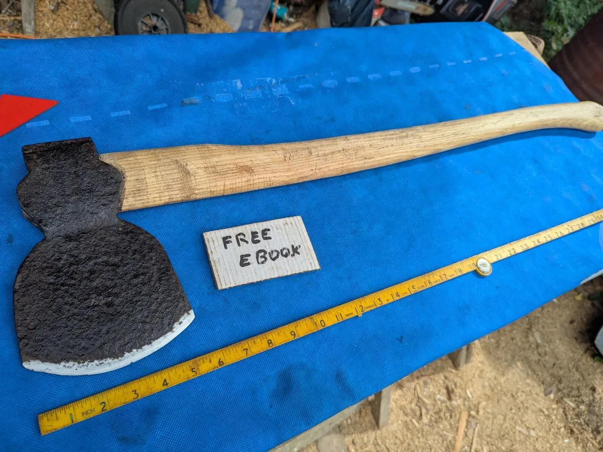 Kent Pattern Felling Axe - Image 1