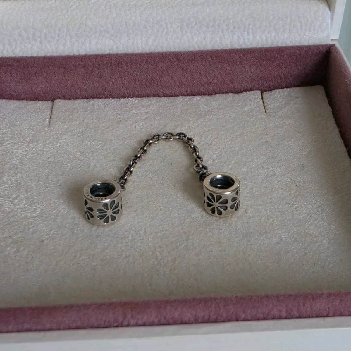 Pandora flower safety chain perfect condition - Image 3