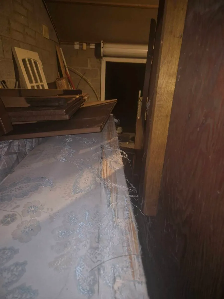 Bed - Base, Mattress & Headboard - 4'6" - Image 2