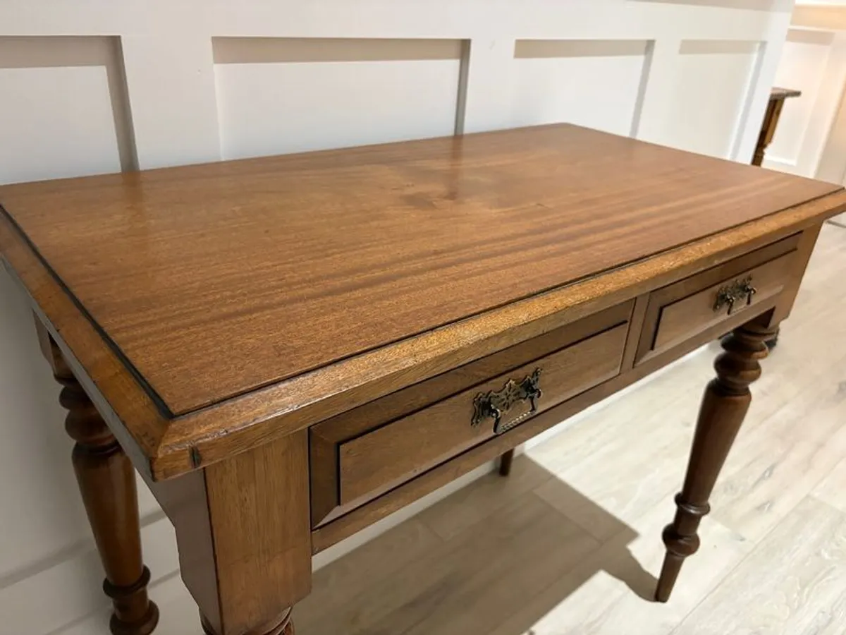 Antique Table - Image 3