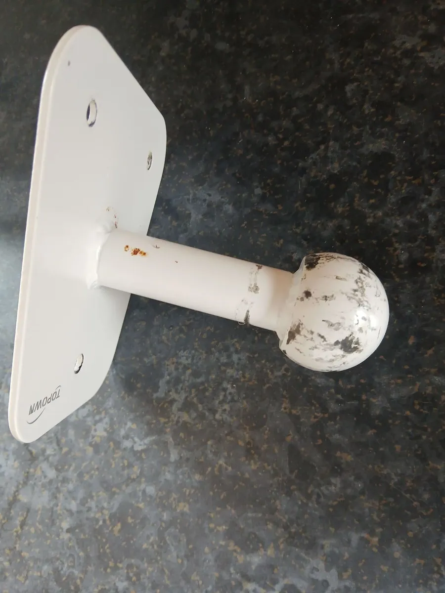 Wall towball for bike rack - Image 3