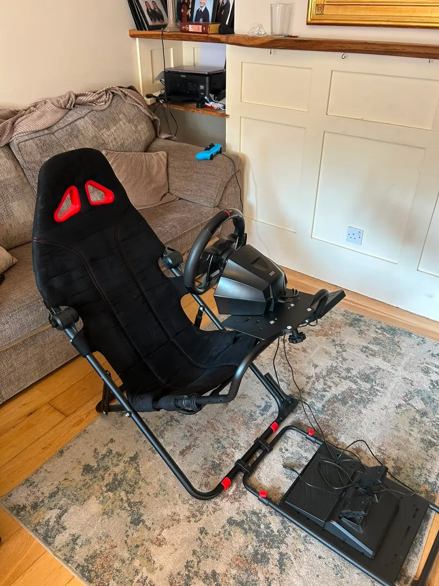 Gaming chair with steering wheel and pedals - Image 1