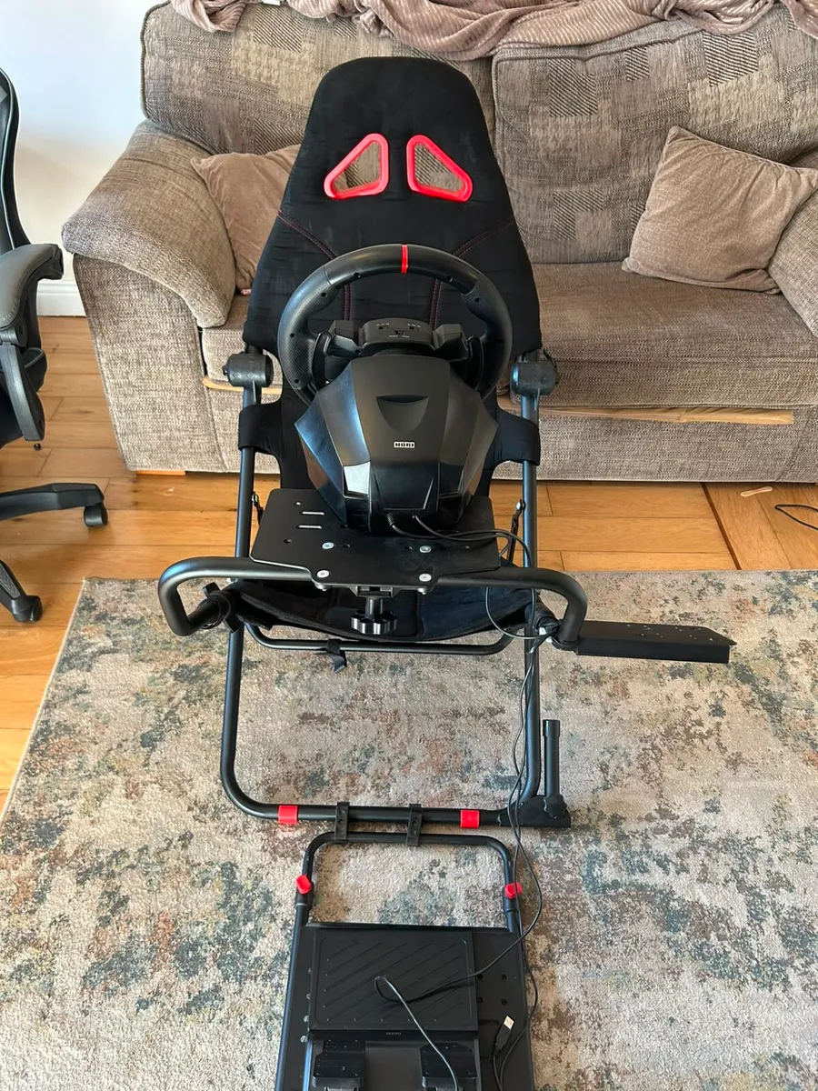 Gaming chair with steering wheel and pedals - Image 2