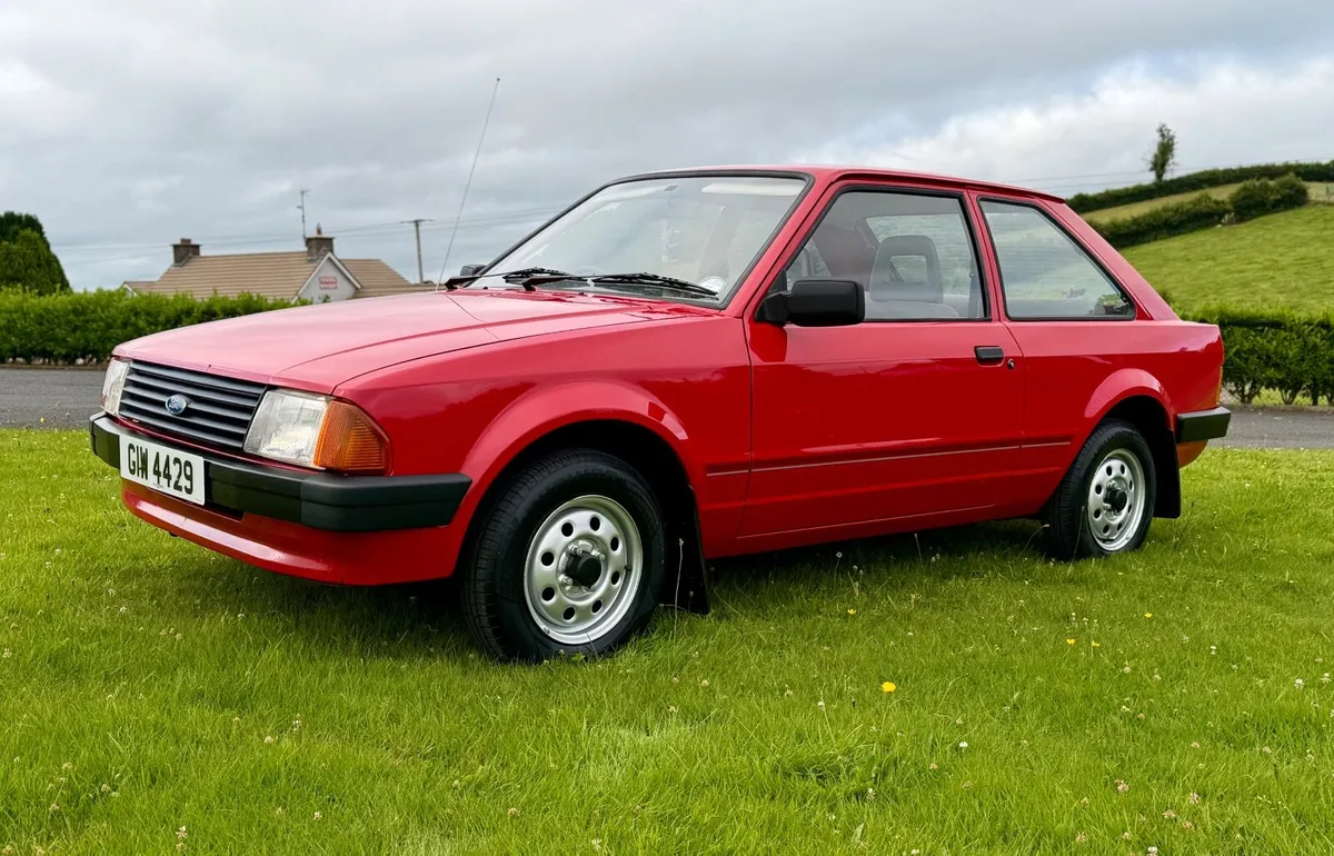Ford escort - Image 2