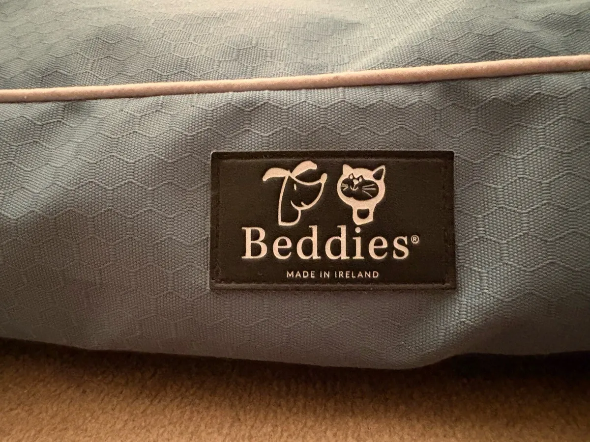NEW - Beddies Dog Bed - 100cm x 70cm - Image 2