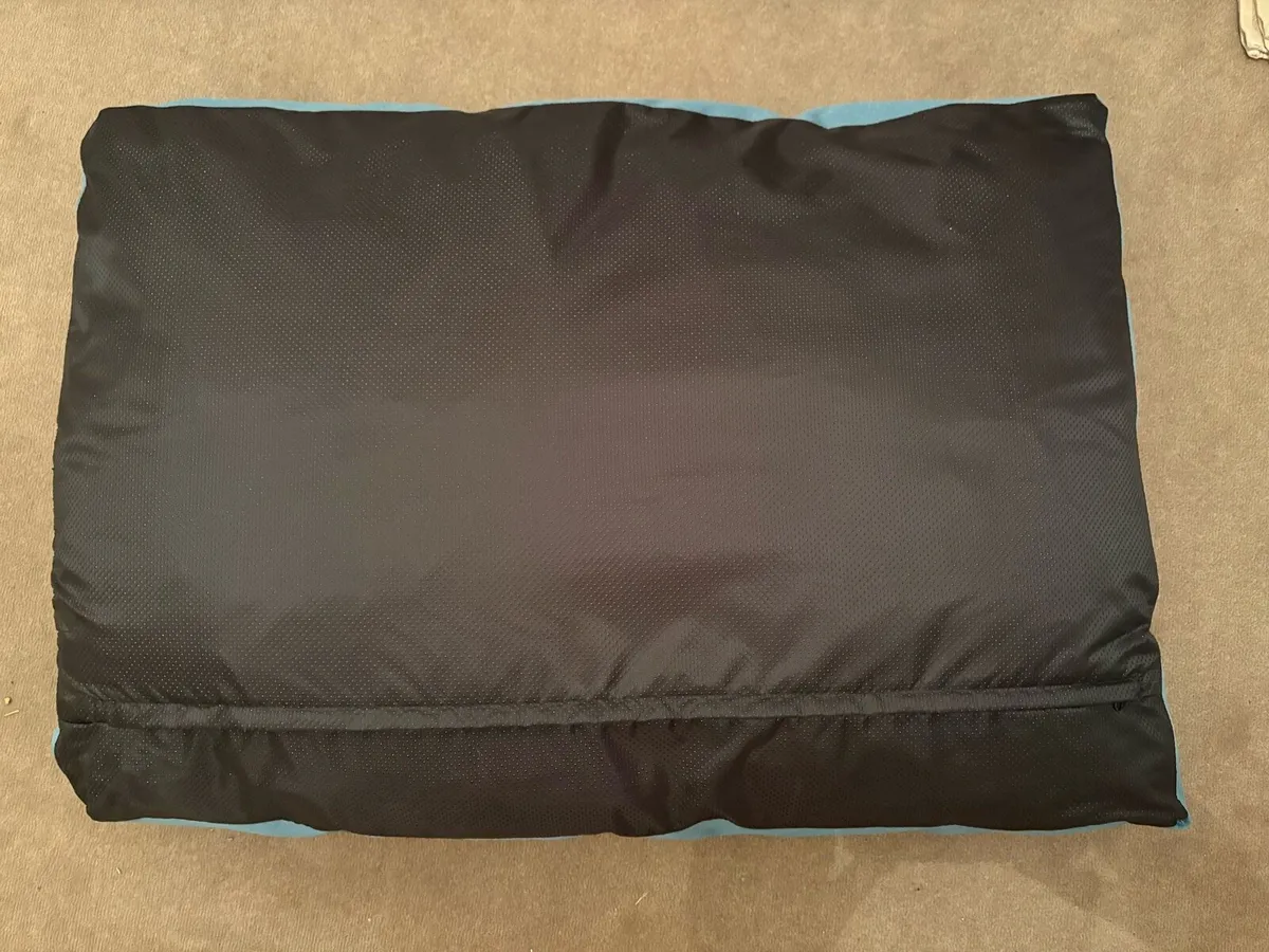 NEW - Beddies Dog Bed - 100cm x 70cm - Image 3