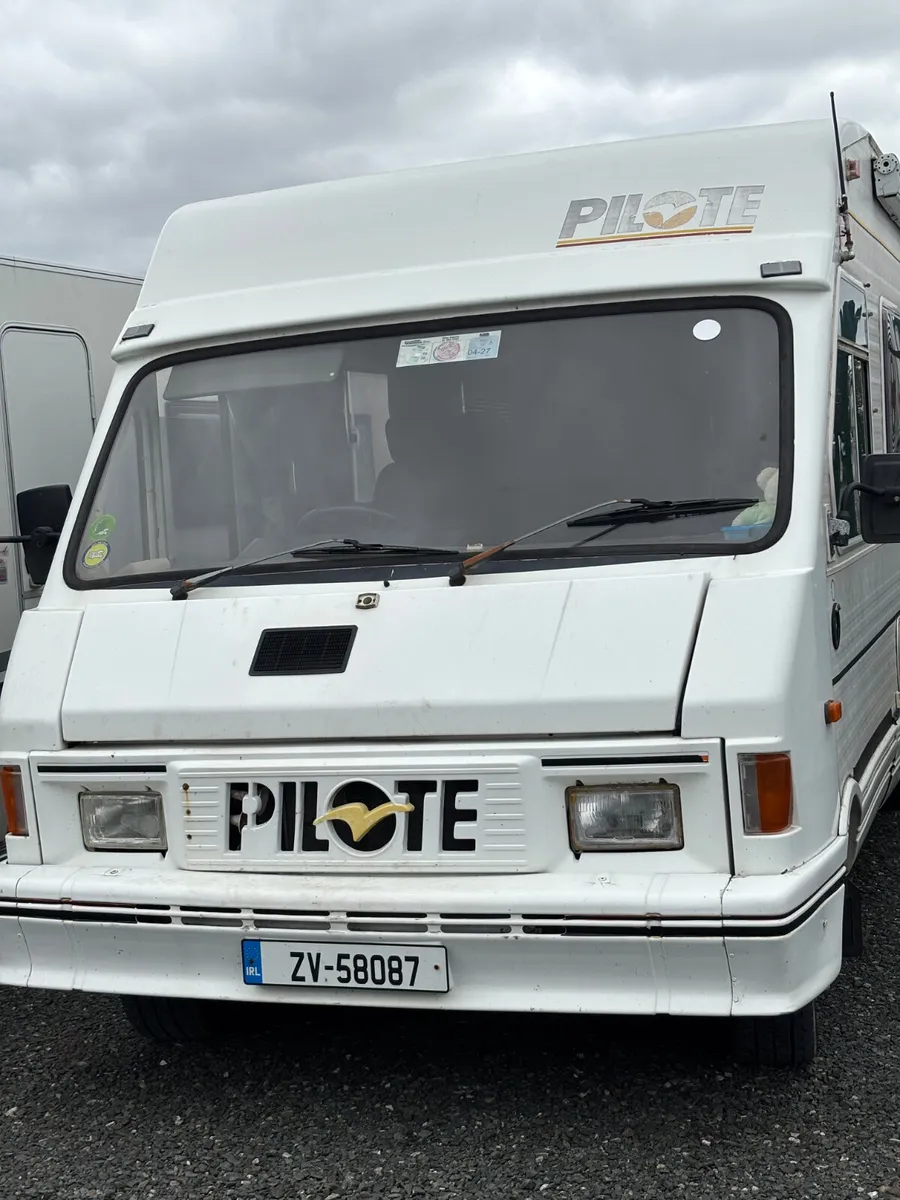 PILOTE A-CLASS 4 BERTH 1991 (TRADE SALE AS-IS) - Image 3