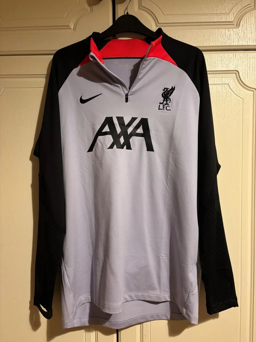 Liverpool x 3 Training Tops - Image 4