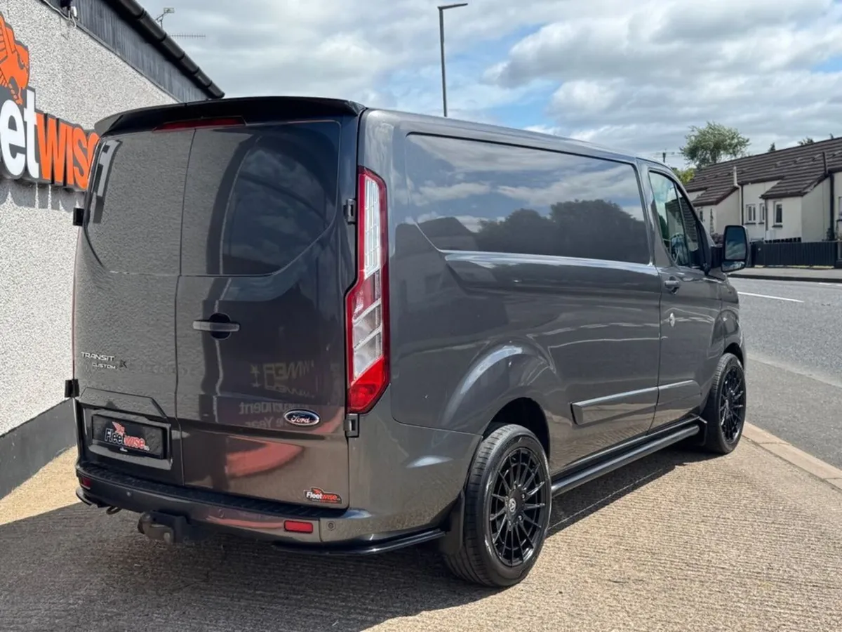 2.0 280 EcoBlue Limited Panel Van 5dr Diesel Manua - Image 4