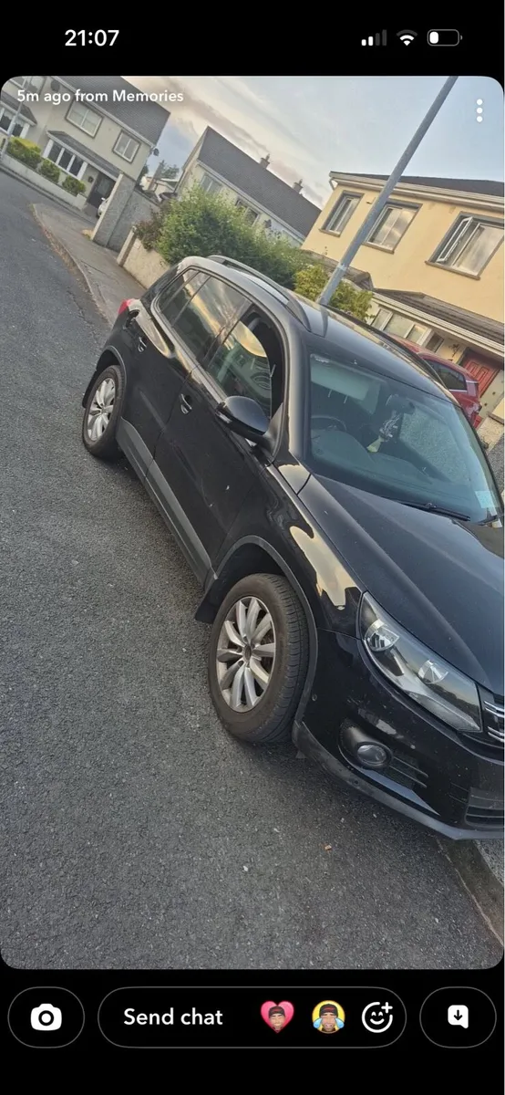 Volkswagen Tiguan 2.0 tdi drives very good for - Image 3