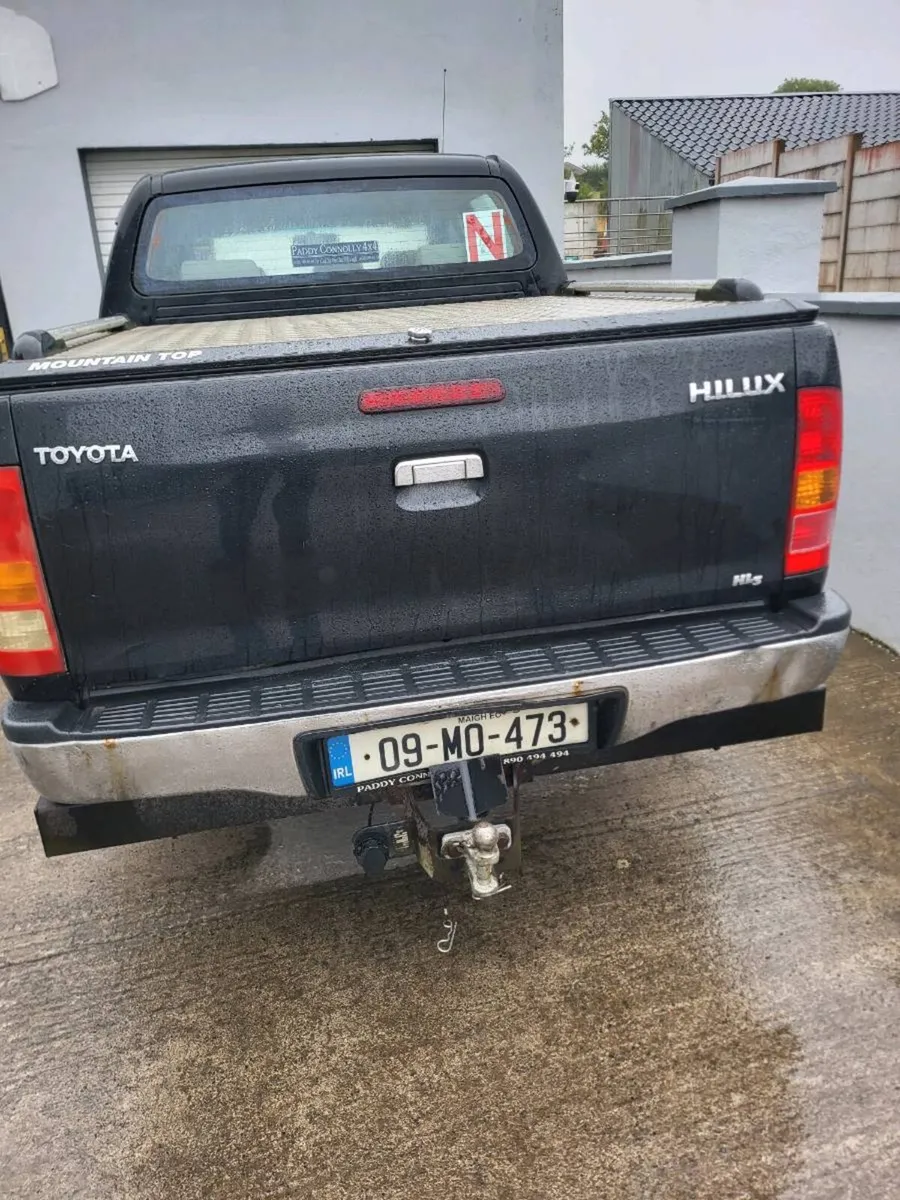 Toyota hilux d4d. - Image 2