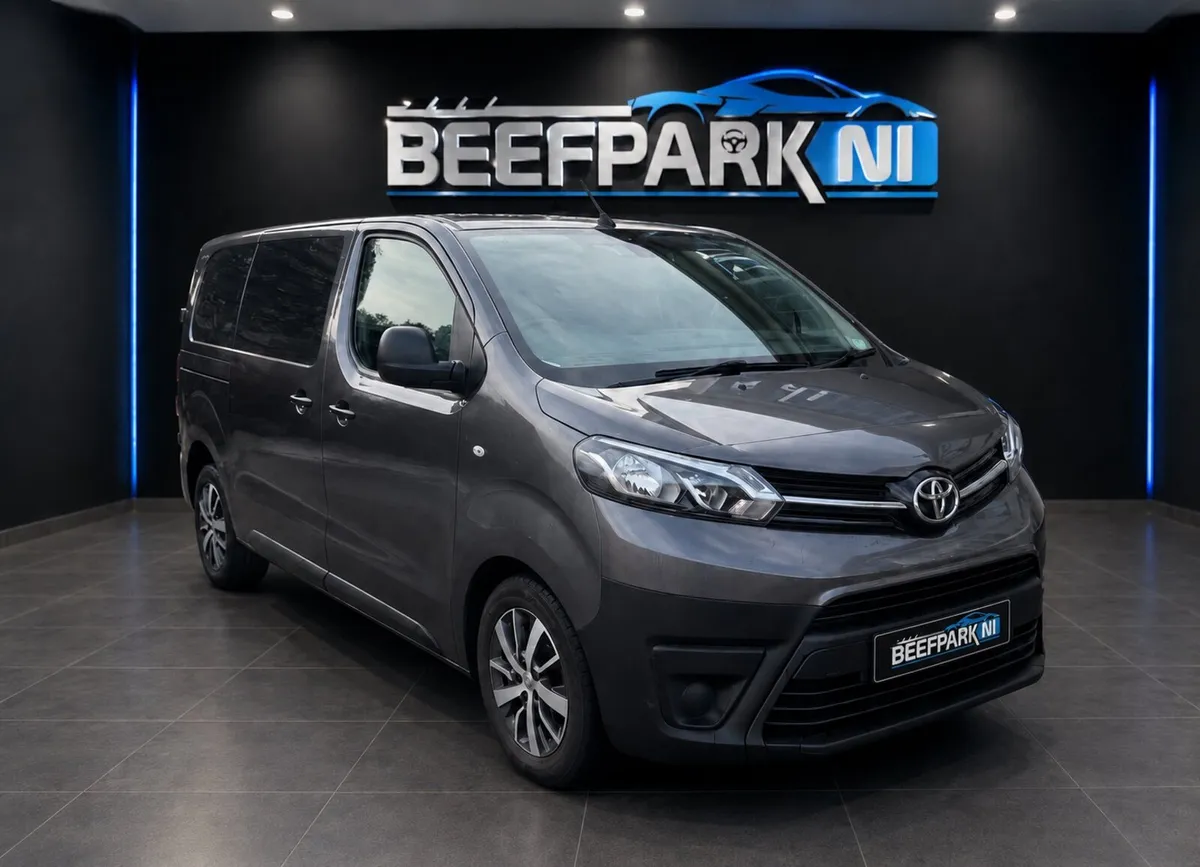 2020 Toyota Proace 2.0 Icon Model
