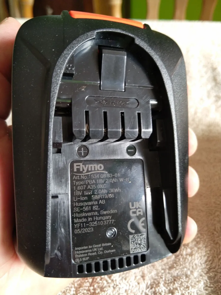 Flymo battery - Image 2