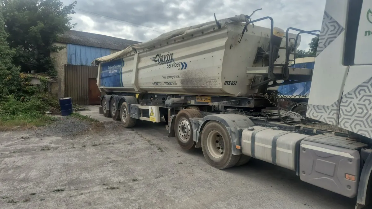 2017 weilton aggregate trailer - Image 2