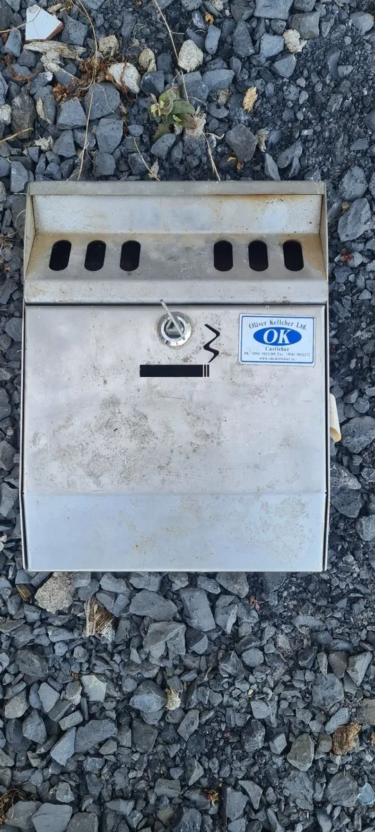 Cigarette Bin Box