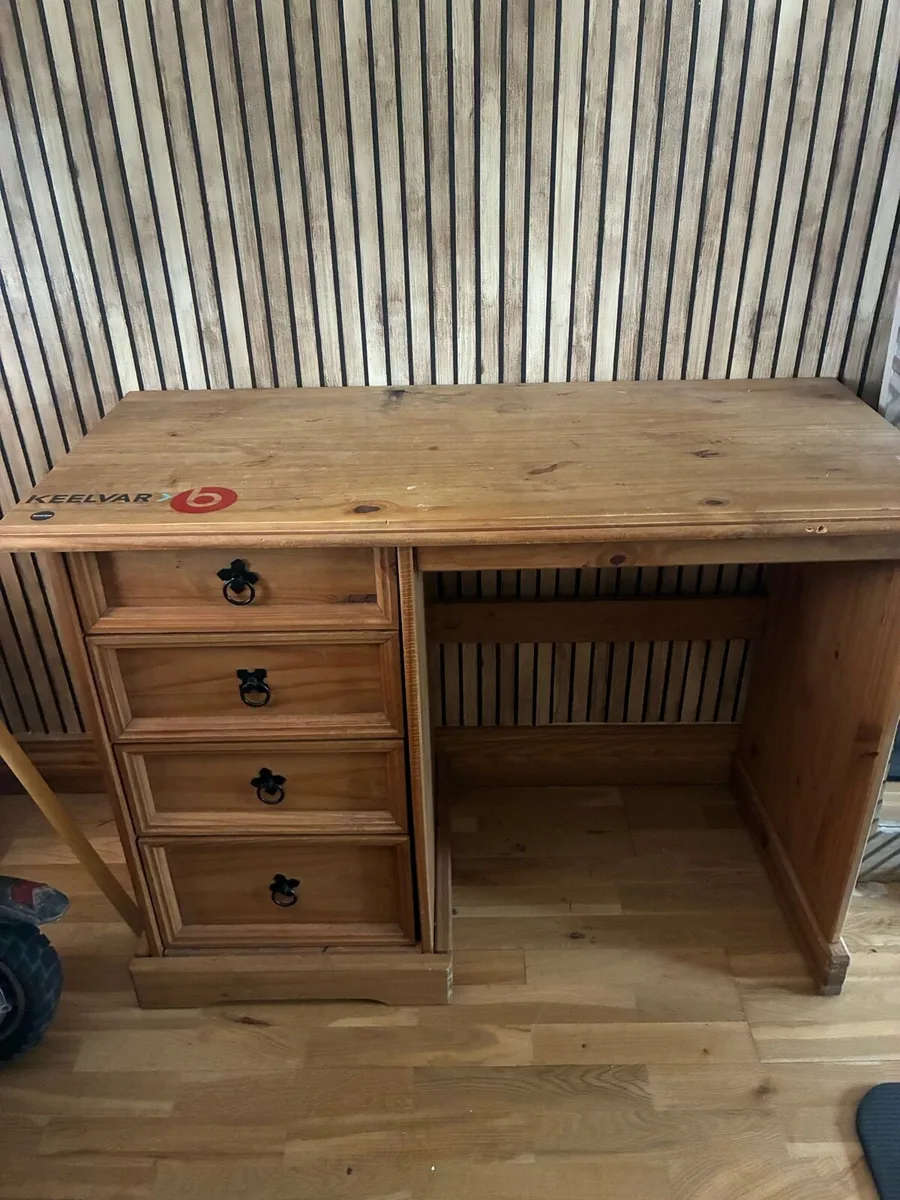 Desk - Image 1