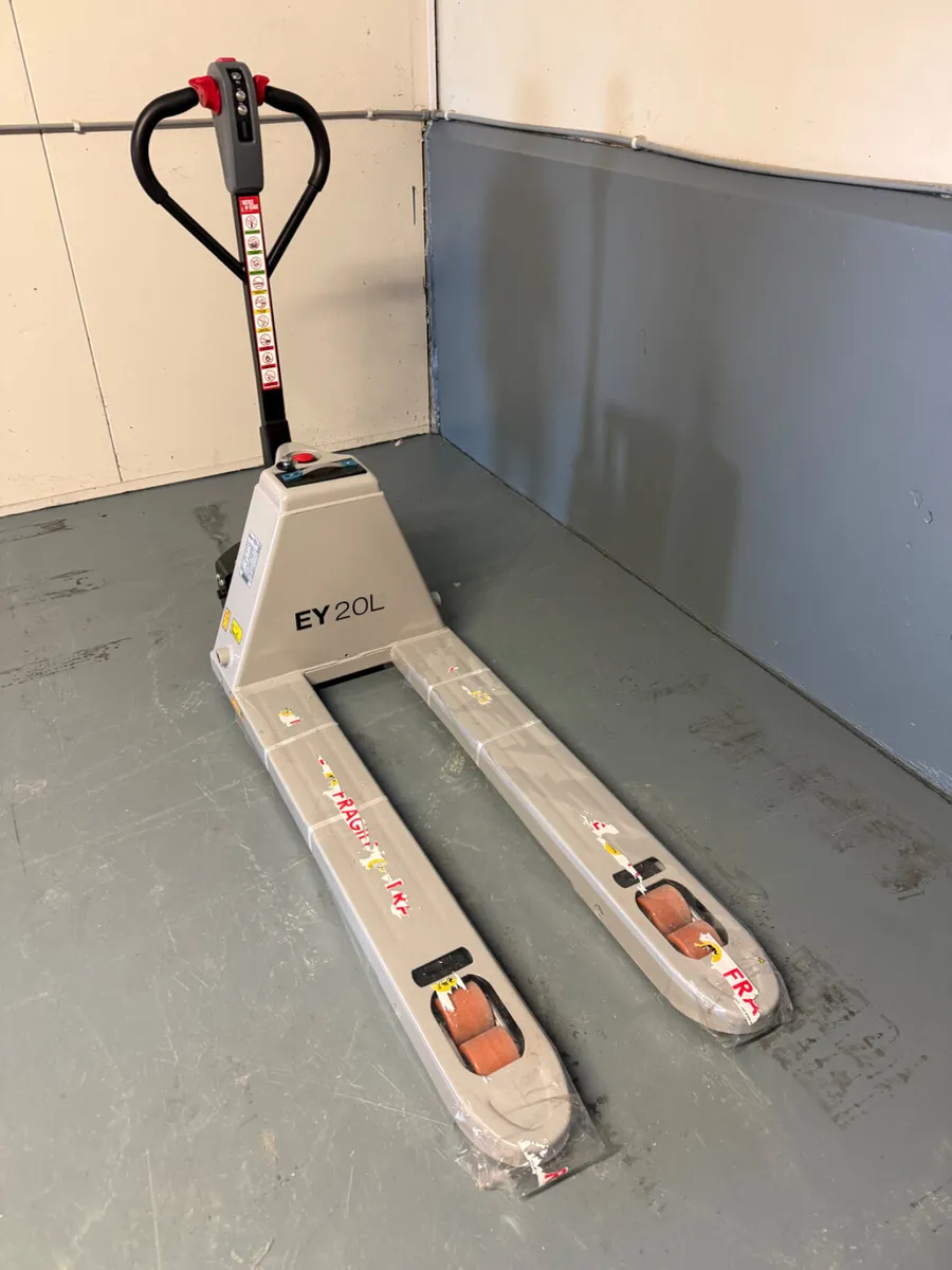 Pallet Truck - Image 2