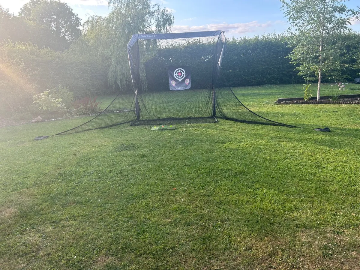 Sim golf hitting net - Image 1