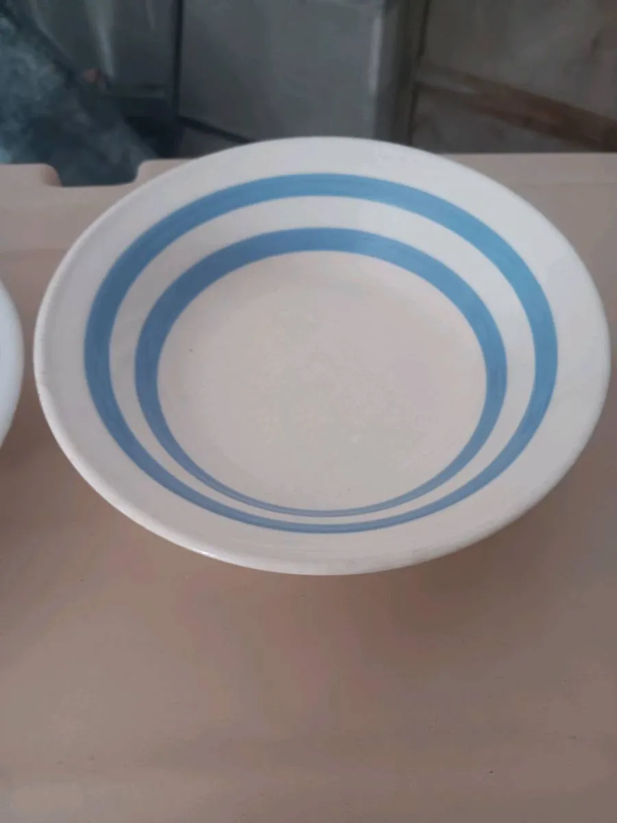 Carrigaline bowls - Image 3
