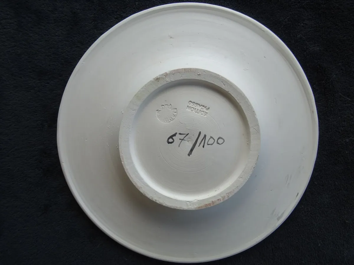 Pablo Picasso edition unglazed ceramic - Image 2